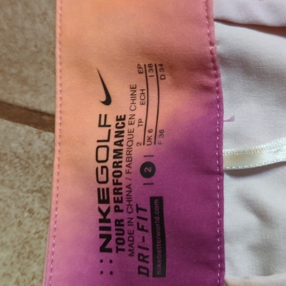 Tie die Nike golf skirt with pockets. - Picture 3 of 5